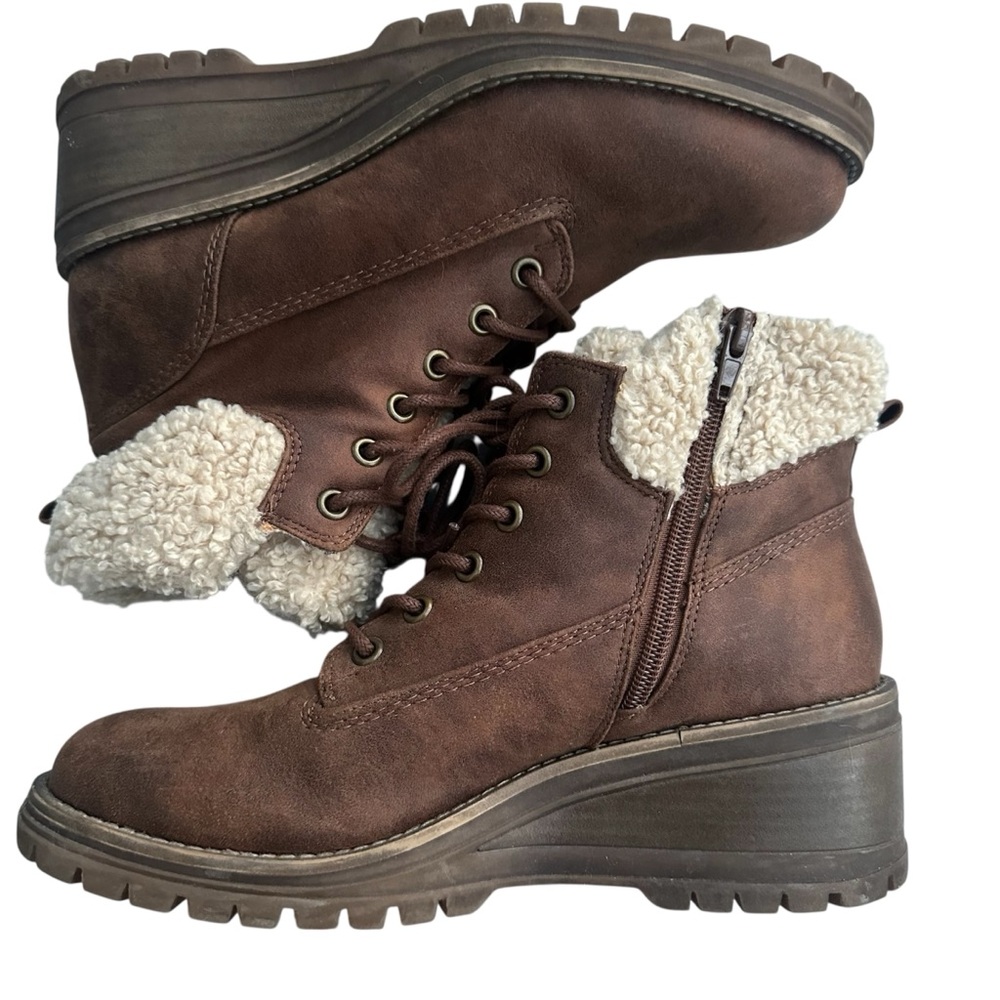 Fergue Ankle Boots 8